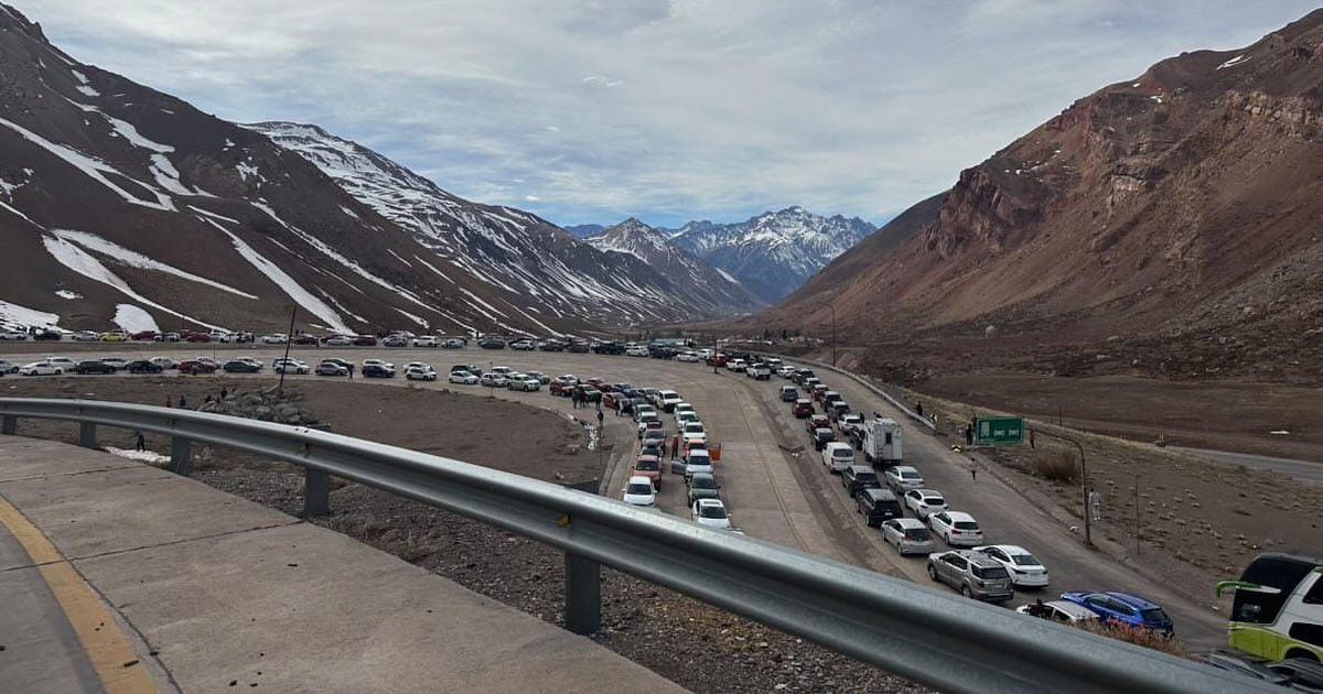 Un curioso accidente en el Paso Internacional Los Libertadores provocó