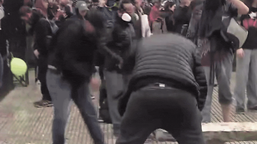 asi fueron los incidentes frente al congreso durante la marcha universitaria