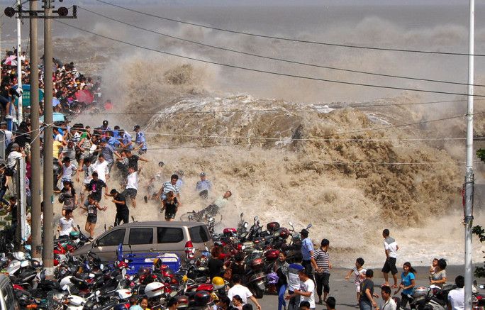 contra la corriente, tragedias, olas gigantes, tsunami