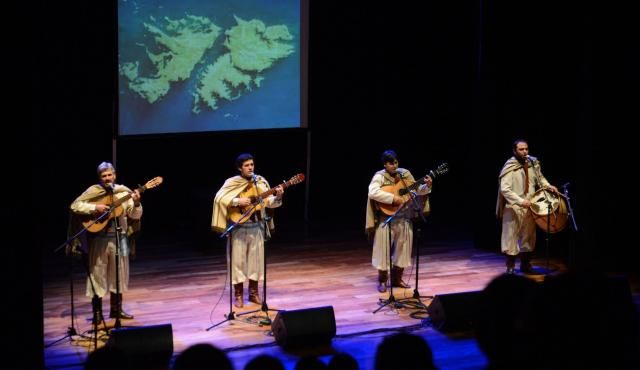 Velada cultural por malvinas