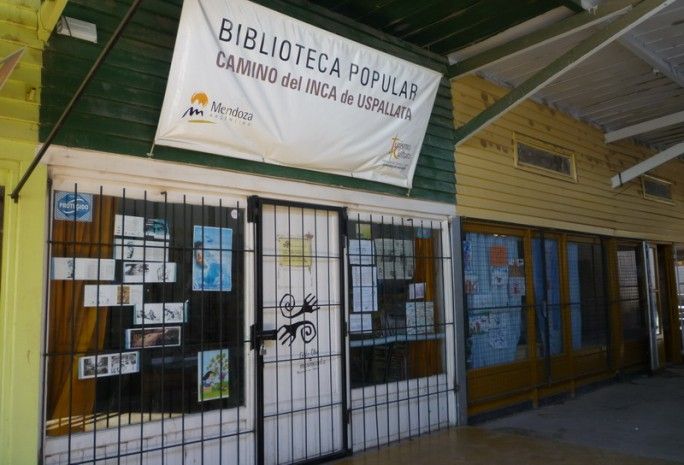 Biblioteca Popular Uspallata