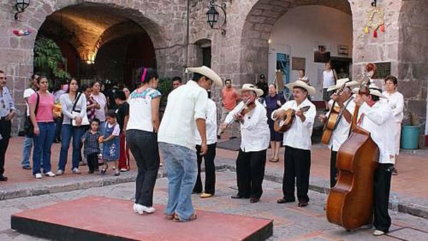 Mariachis