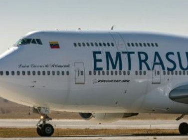 La fiscalía abrió una causa por el avión venezolano-iraní retenido en Ezeiza: está bajo secreto de sumario