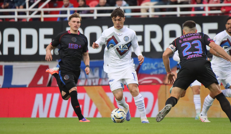 San Lorenzo retomó el camino del triunfo ante Godoy Cruz por 2 a 0