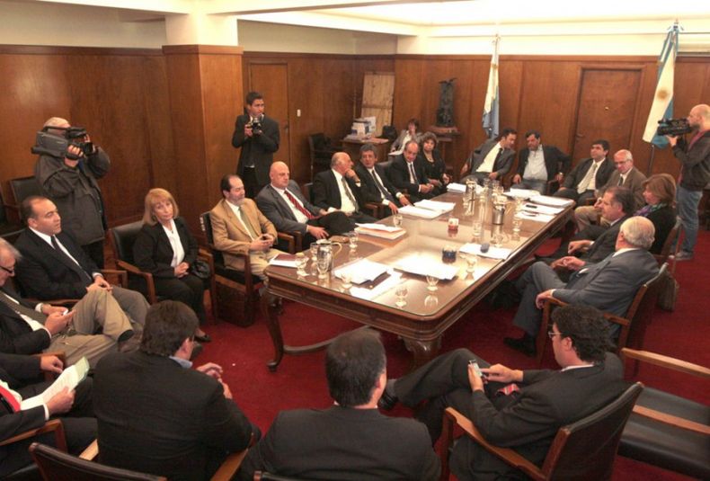 jury irrigación frigerio