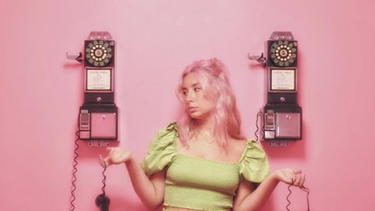 melanie anton defeleppis: los ojos detras de los videoclips de trap