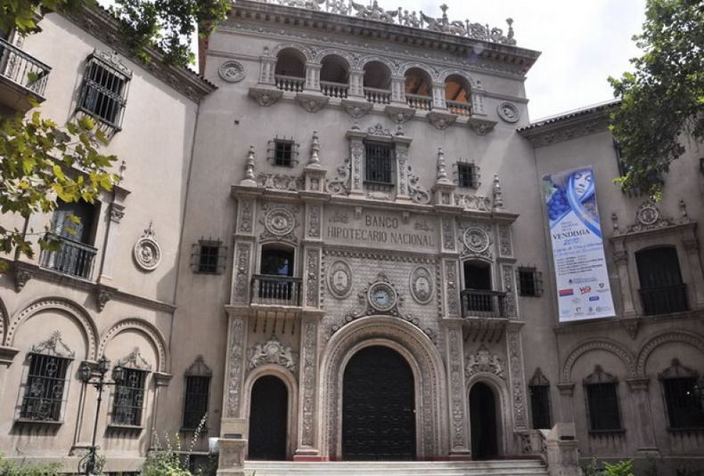 Inaugura nueva exposición en la sala Sacchero.