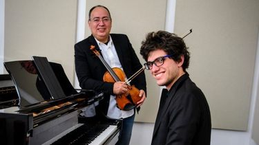 La música de Piazzolla por los maestros Pittella-Lara, este viernes en el Teatro Independencia.