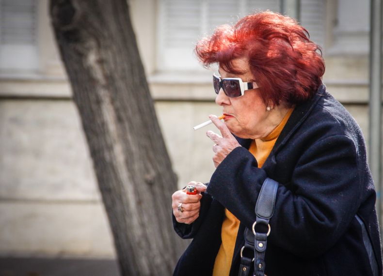 Cómo los avances científicos, médicos y las política spúblicas de salud colaboraron para reducir el consumo de tabaco