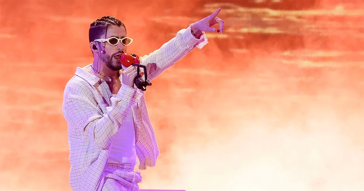 Bad Bunny, Farruko y Karol G arrasaron en los Premios Billboard