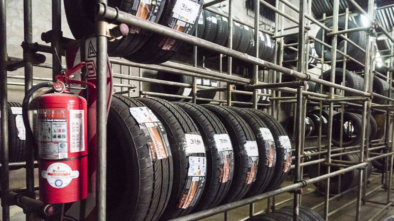 Por los precios de los neumáticos, el Gobierno intima a empresas a informar costos