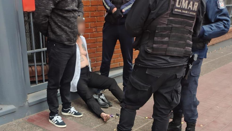 El hombre manifestó que había acudido al colegio porque creía que sus hijos se encontraban en peligro.