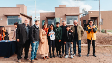 Entrega de viviendas en Tupungato. Entrega de viviendas en Tupungato.