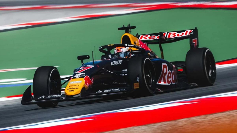 Mattia Colnaghi no pudo encontrar el ritmo en Silverstone y cerró otro fin de semana lejos de la zona de puntos en la Fórmula 3.