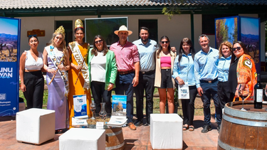 en el valle de uco la ucovin festejo sus 30 anos de trayectoria y convocatoria