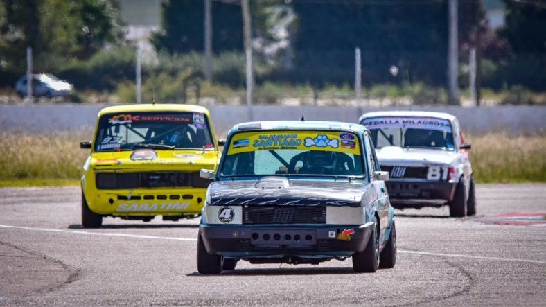 El Zonal Cuyano regresa al autódromo El Zonda tras la segunda fecha disputada en San Martín. El Zonal Cuyano regresa al autódromo El Zonda tras la segunda fecha disputada en San Martín.