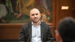 El Gobierno sale a buscar fondos este viernes para enfrentar vencimientos por  $166.000 millones