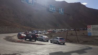 mas de 5.000 chilenos ya ingresaron a mendoza por el fin de semana largo