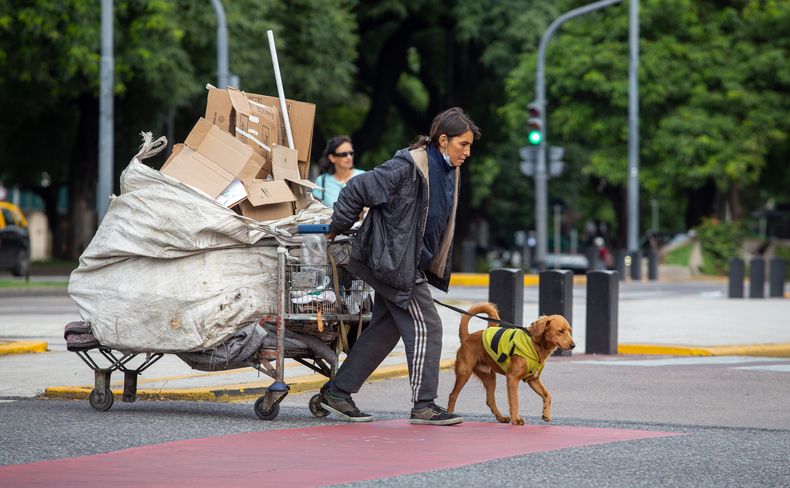 No hay plata: encuesta mendocina asegura que al 63% no le alcanza