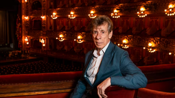 Arrestaron al director del Teatro Colón por abuso de menores