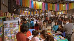 Se instala la Feria del Libro Infantil y Juvenil