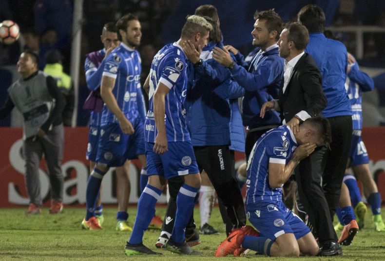Futbol, Copa Libertadores, Godoy Cruz vs Libertad Paraguay