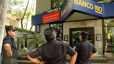 A 20 años del robo del siglo: el meticuloso golpe millonario al Banco Río A 20 años del robo del siglo: el meticuloso golpe millonario al Banco Río