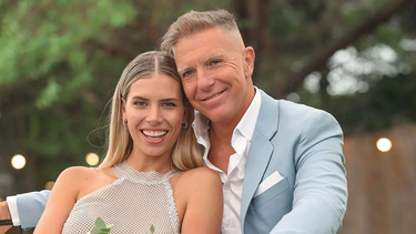 Cómo será la boda de Alejandro Fantino y Coni Mosqueira.