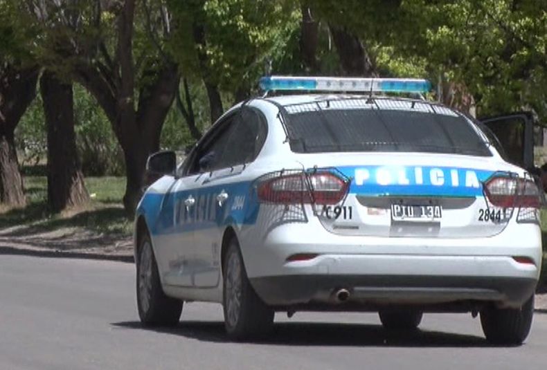 Móvil policial malargue