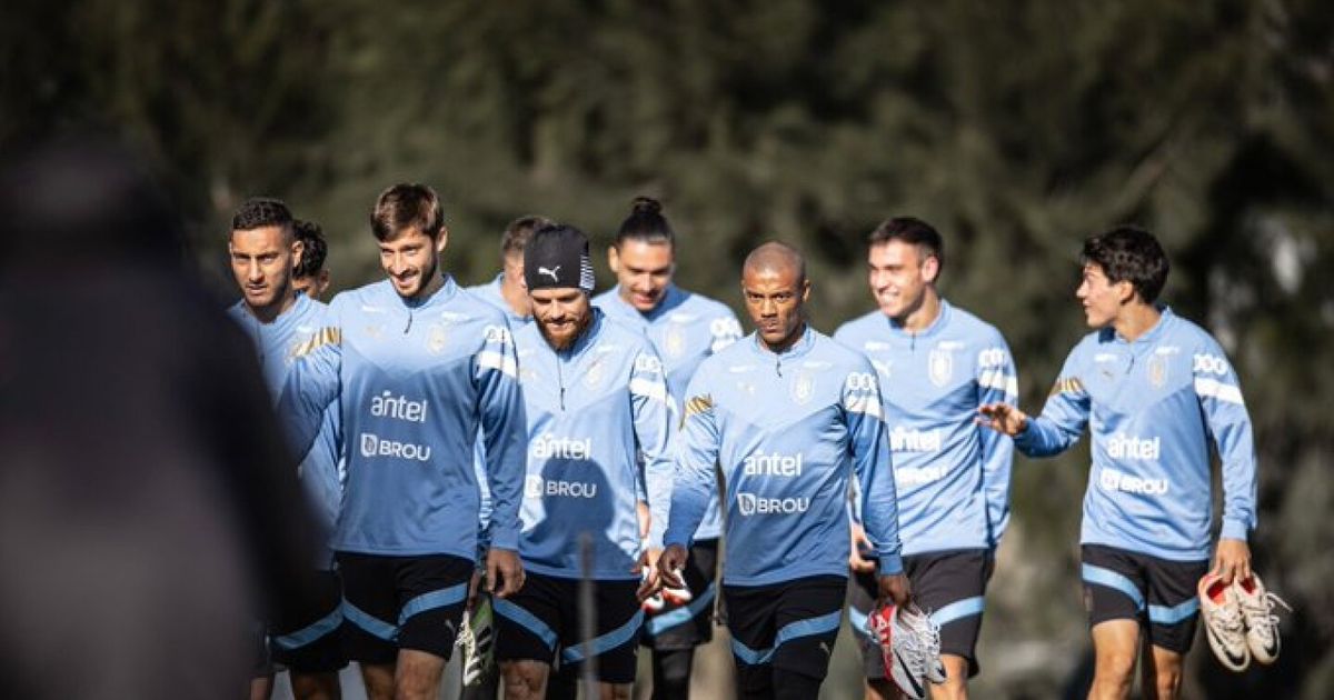 Mathías Olivera regresa lesionado de Uruguay 