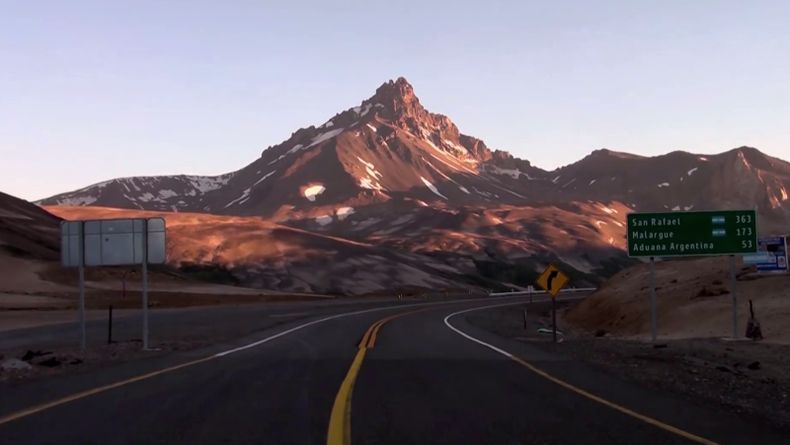 Malargüe y el Paso Pehuenche.