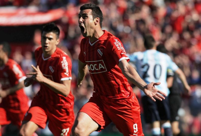 Festejan los Rojos.