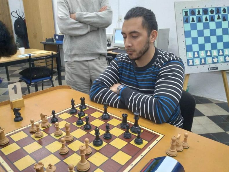 Ajedrez. Silvio Izu ganador del torneo Semana Universitaria.&nbsp;