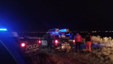Buscan a un hombre que cayó al agua en El Carrizal.