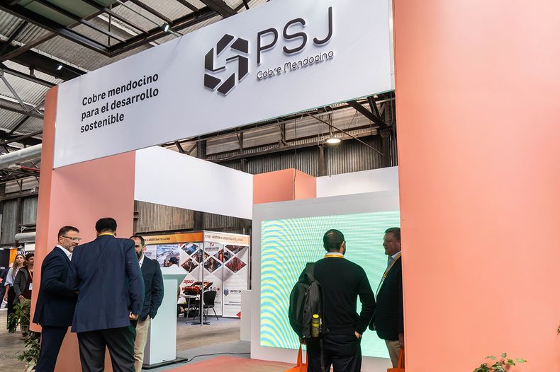 El stand de PSJ Cobre Mendocino fue uno de los más visitados. El stand de PSJ Cobre Mendocino fue uno de los más visitados.