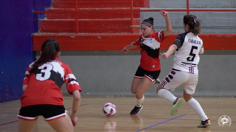 Maipú goleó en el cierre de la fase de grupos.