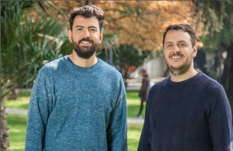 Juani Román junto a quien fue su precandidato a gobernador, Lautaro Jimenez.