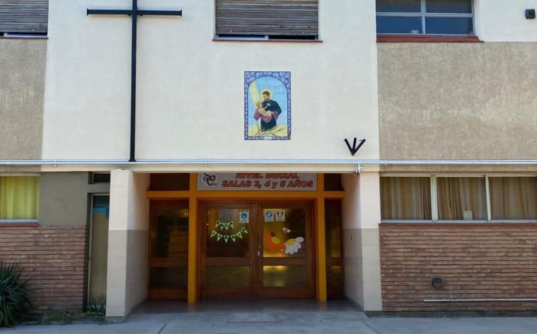 El hecho ocurrió en el colegio San Cayetano, de General Alvear