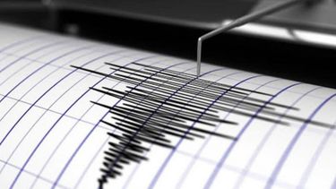 Temblor de mediana intensidad se sintió durante varios minutos en Mendoza. Temblor de mediana intensidad se sintió durante varios minutos en Mendoza.