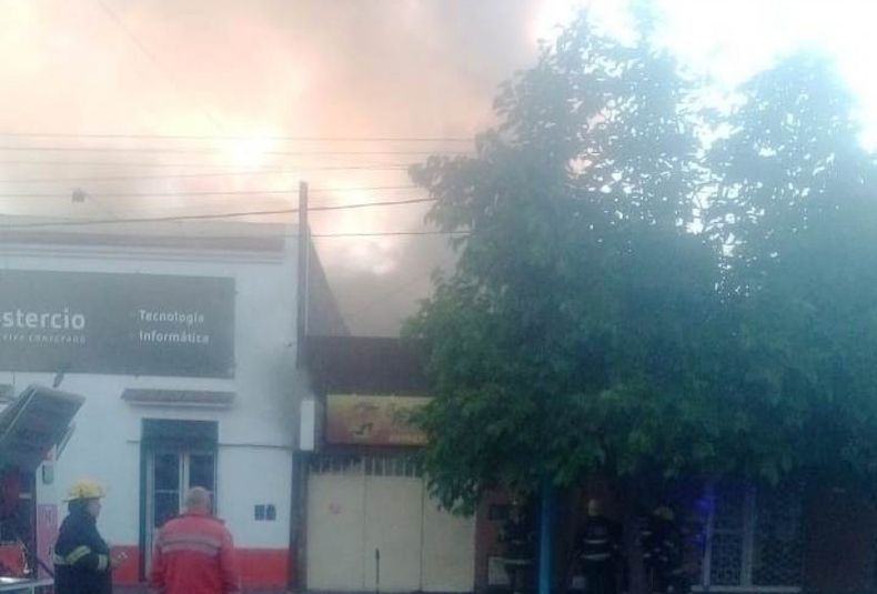 incendio maipú, bomberos