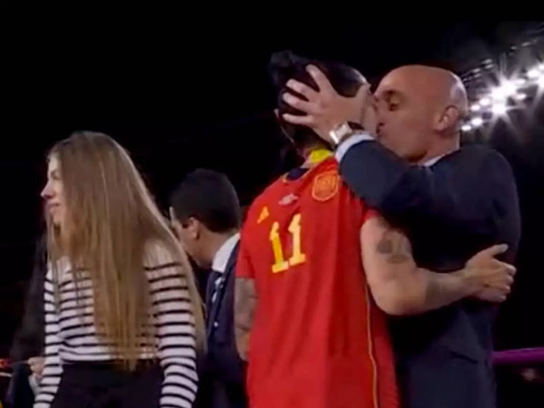 Luis Rubiales Se Conoci Un Nuevo Video Antes Del Beso No Consentido A Jenni Hermoso