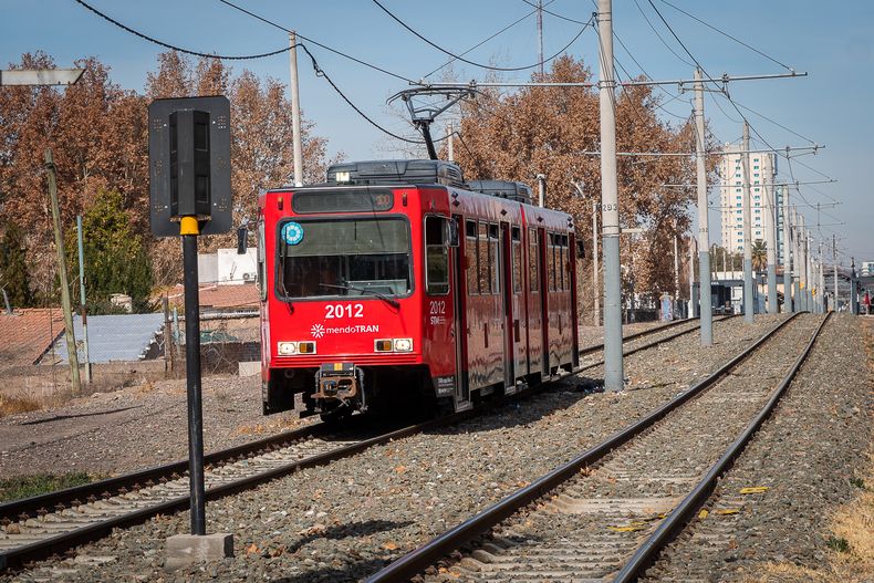 Tránsito en Ciudad de Mendoza: cortes de calles y desvíos para este viernes 5 de junio.