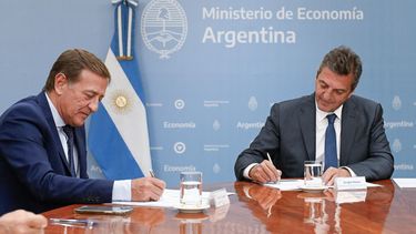 El gobernador Suarez y el ministro Massa refrendaron el acuerdo por El Baqueano
