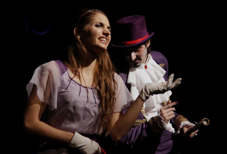 Freak show del elenco Lita Tancredi es una de las piezas que competirá.