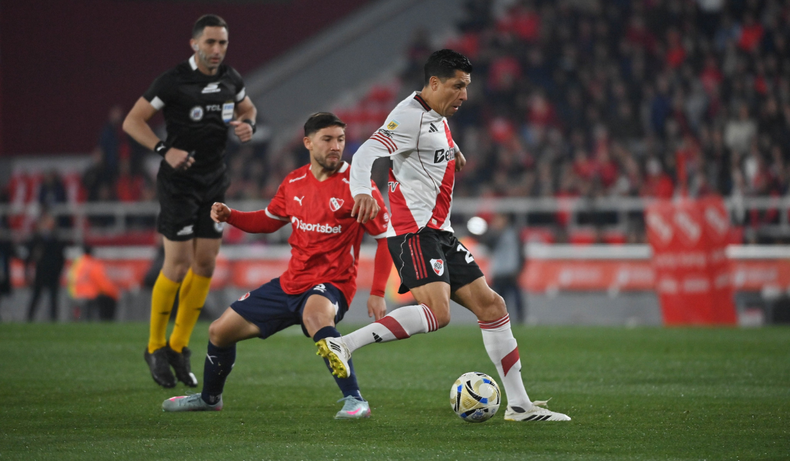 En vivo: River va por el golpe en el clásico contra Independiente