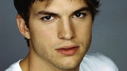 Ashton Kutcher protagoniza esta película en Netflix.