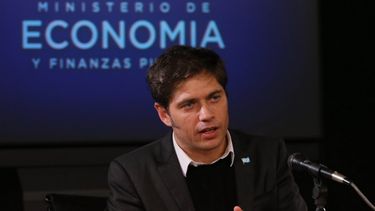 Hubo superávit primario en abril, pero subió el rojo financiero