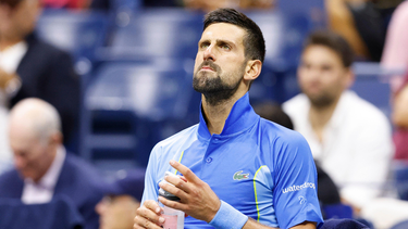 Nole a paso firme.