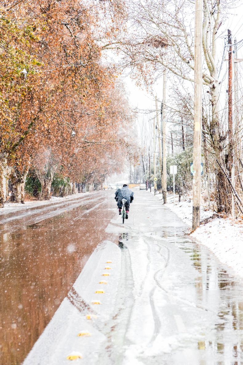 Se prevén lluvias y nevadas en el llano.