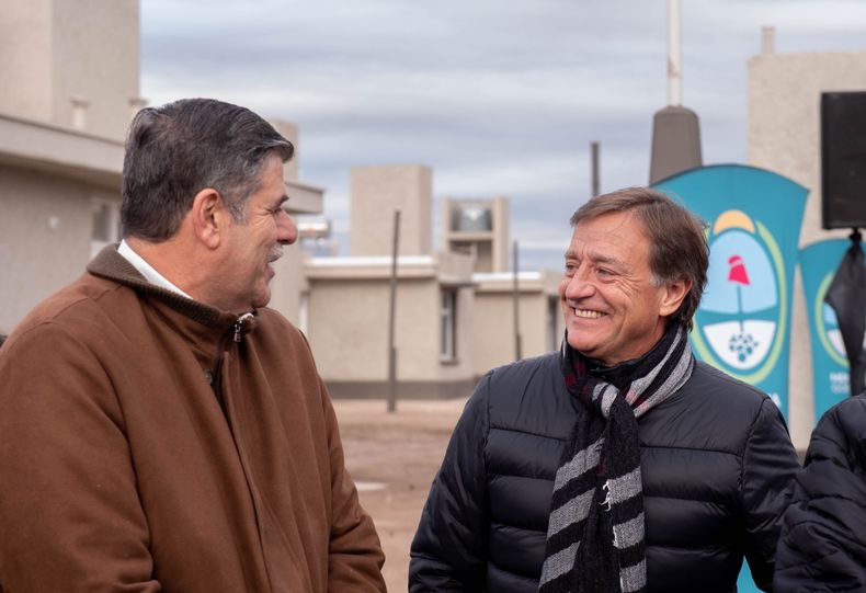 Rodolfo Suarez habló sobre el conflicto en salud y pidió que Ampros acepte la propuesta.